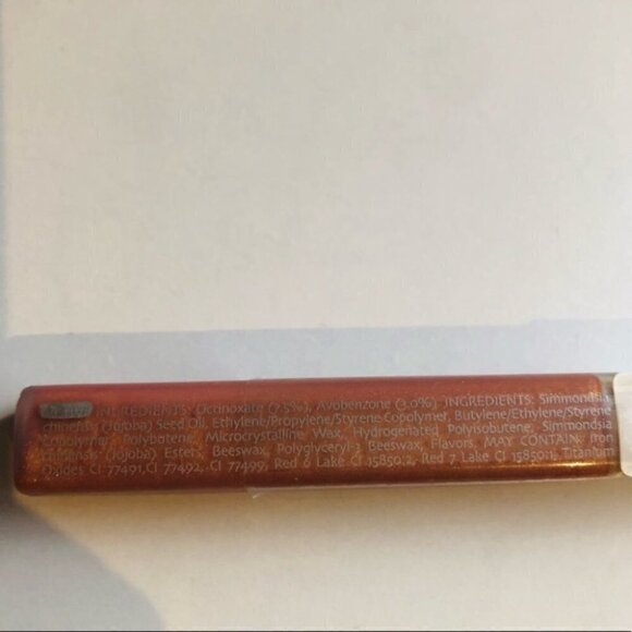 The Balm Lip Balm with SPF 17 Tinted Gloss - Picture 3 of 5